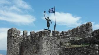 nafpaktos castles