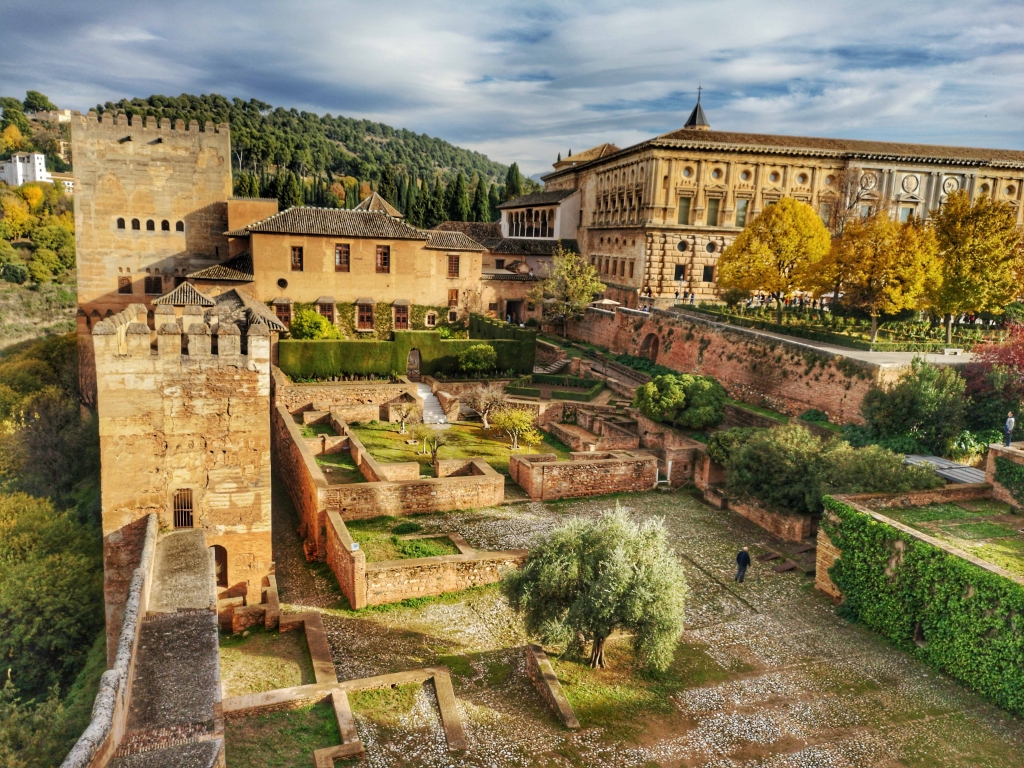 Virtoual tour Alhambra Palace, Granada, Spain