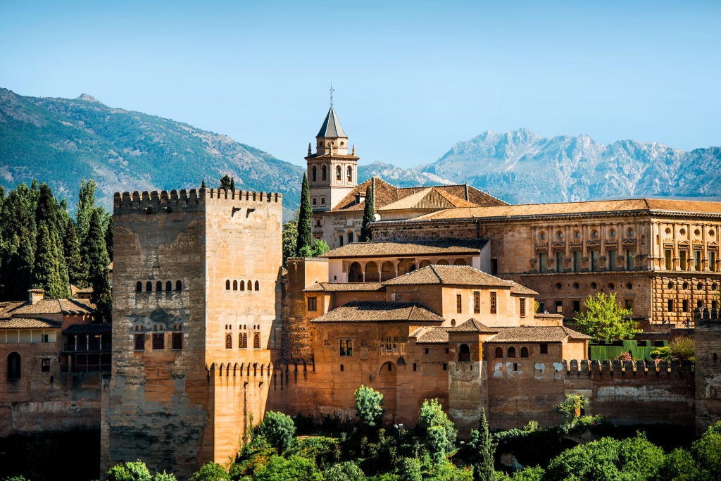 A Brief History Of The Alhambra Palace | Clio Muse Tours