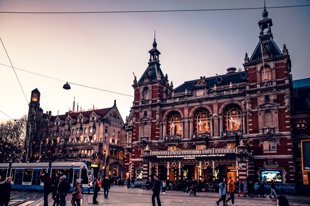 night life at  the Leidseplein Square