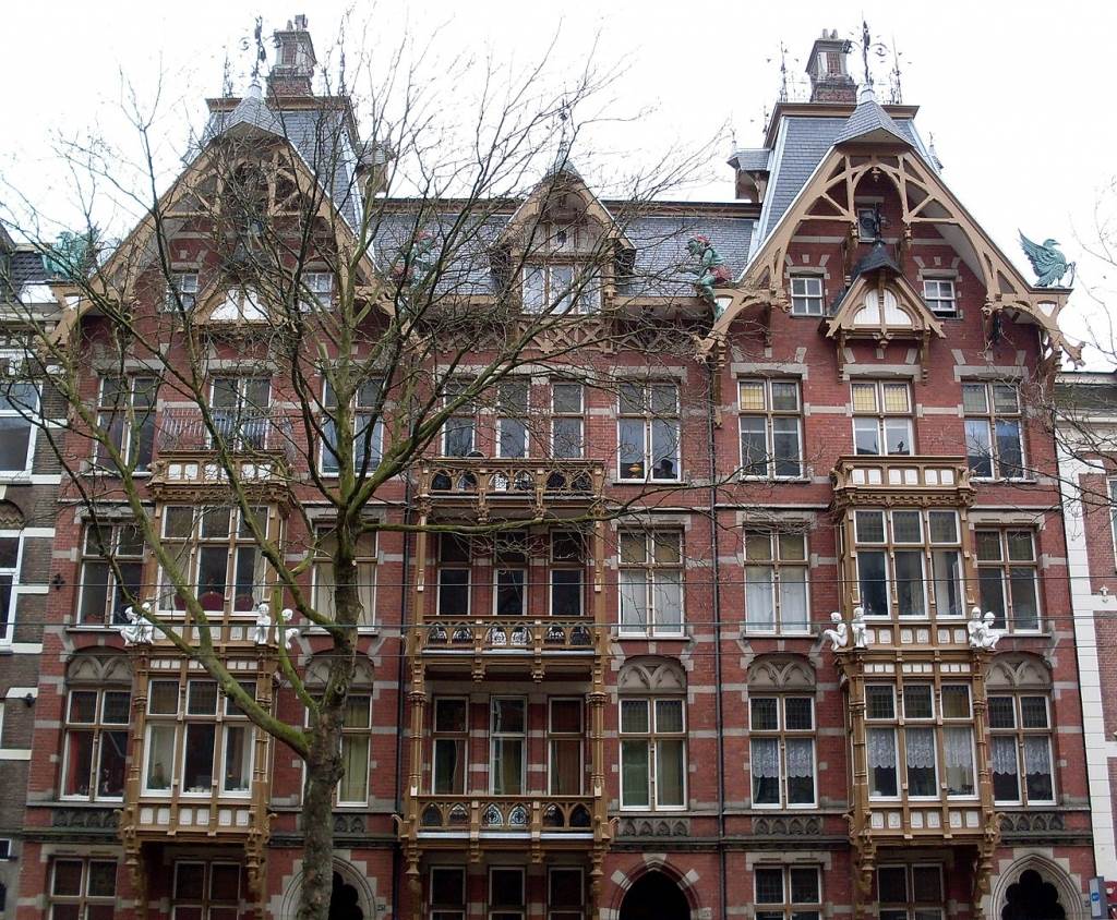 Huis met de Kabouters Instagrammable Places in Amsterdam