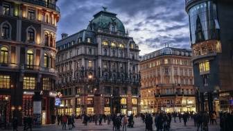 Vienna City Tour: Waltzing through Memory