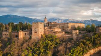 Granada city tour and Alhambra Palace combo audio tour