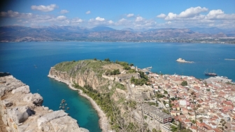 Nafplion city tour: the beloved city