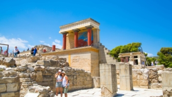 Knossos Palace: E-Ticket to Minoan Times  with Audio & Heraklion City Audio Tour
